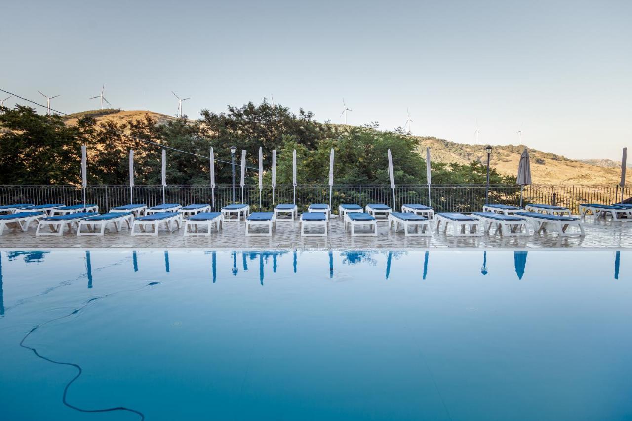 Agri-Hotel Da Marianna Resort & Spa Санта-Доменика-Виттория Экстерьер фото