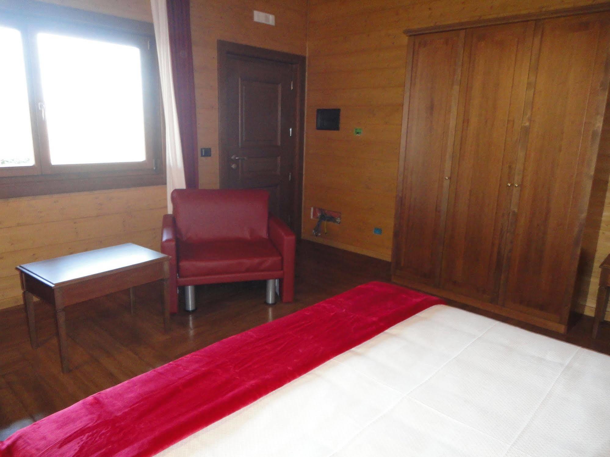 Agri-Hotel Da Marianna Resort & Spa Санта-Доменика-Виттория Экстерьер фото
